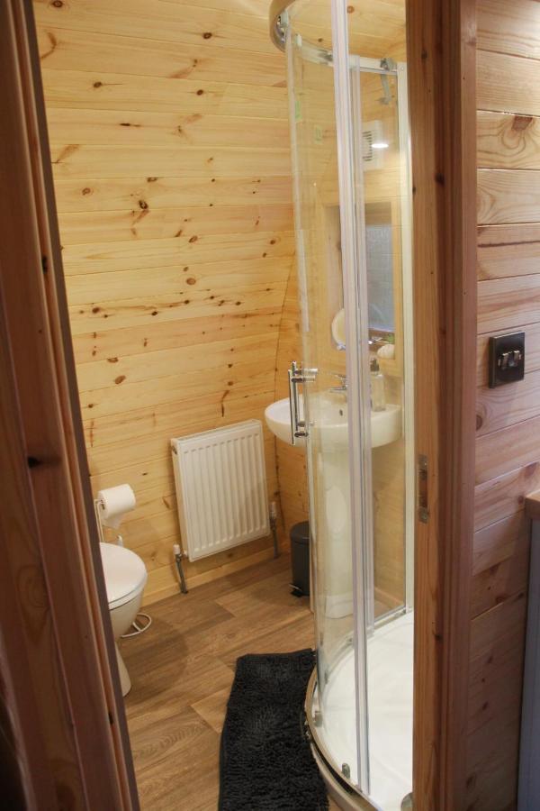 Lodge Sea Crest Pods *